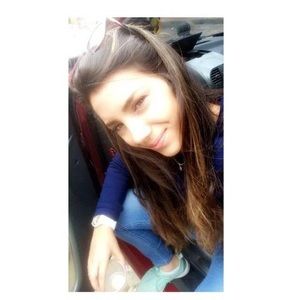 Meet your Posher, Veronica